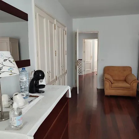 Casa Da Isabelinha Quarto em Acomodações Particulares Ponta Delgada