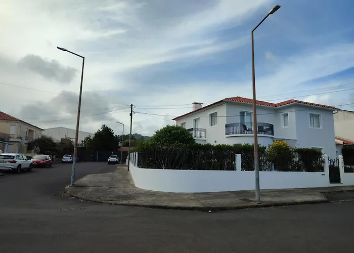 Casa Da Isabelinha 蓬塔德尔加达